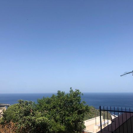Cocciu D'Amuri Apartment Taormina Exterior photo