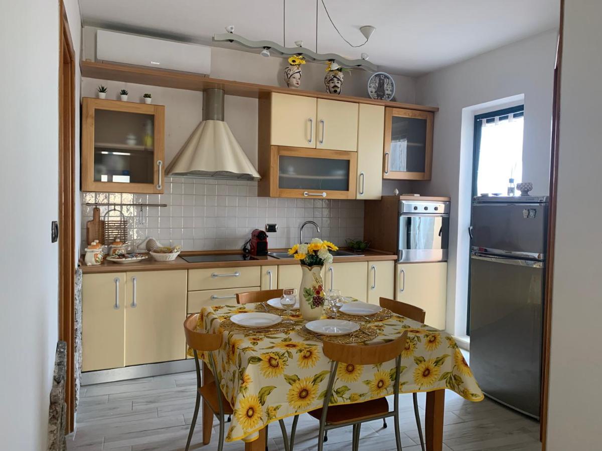 Cocciu D'Amuri Apartment Taormina Exterior photo